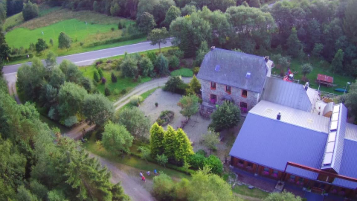 Bed & Breakfast Schlommefurth Bed & Breakfast St. Vith Bagian luar foto