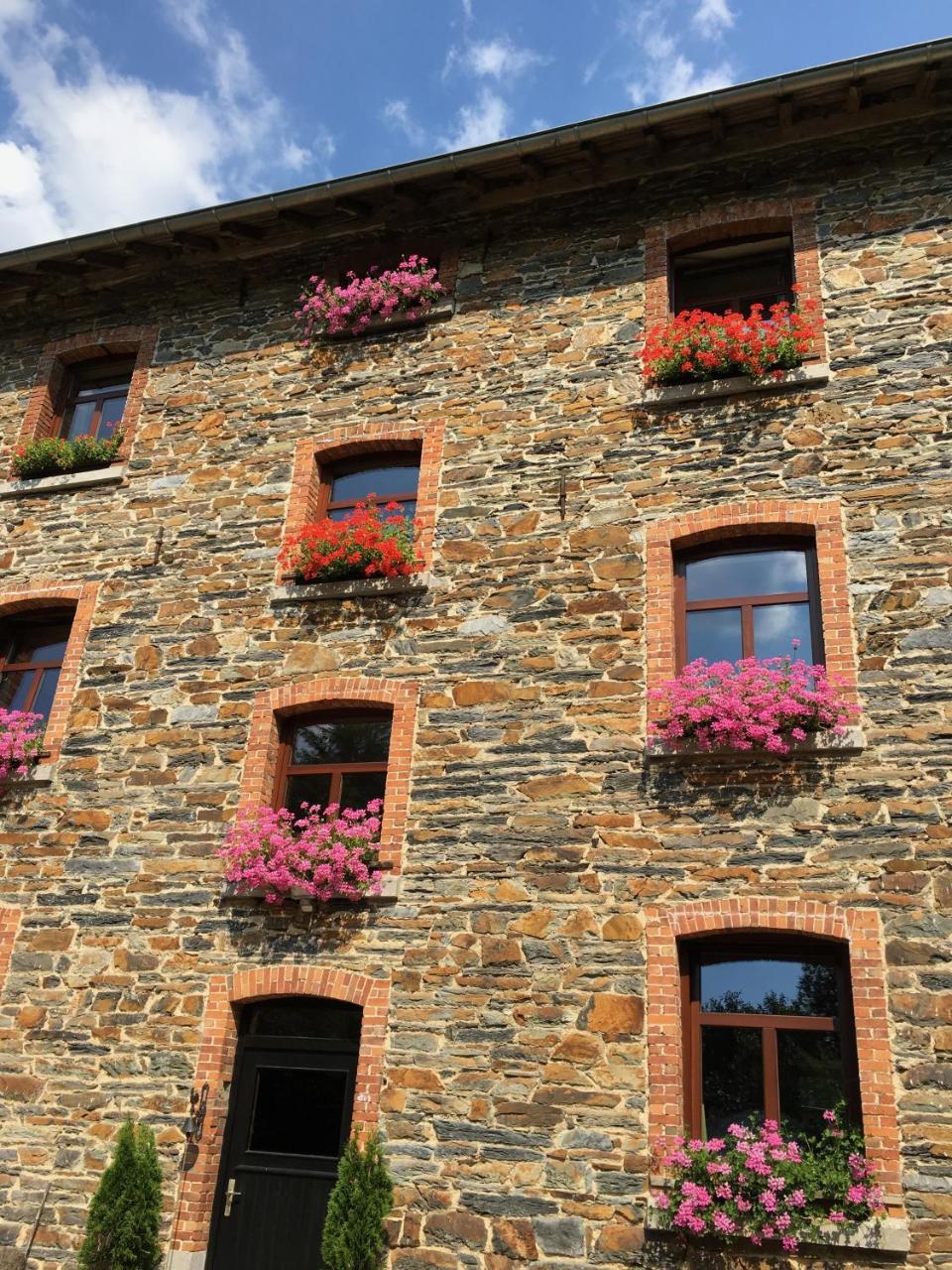 Bed & Breakfast Schlommefurth Bed & Breakfast St. Vith Bagian luar foto