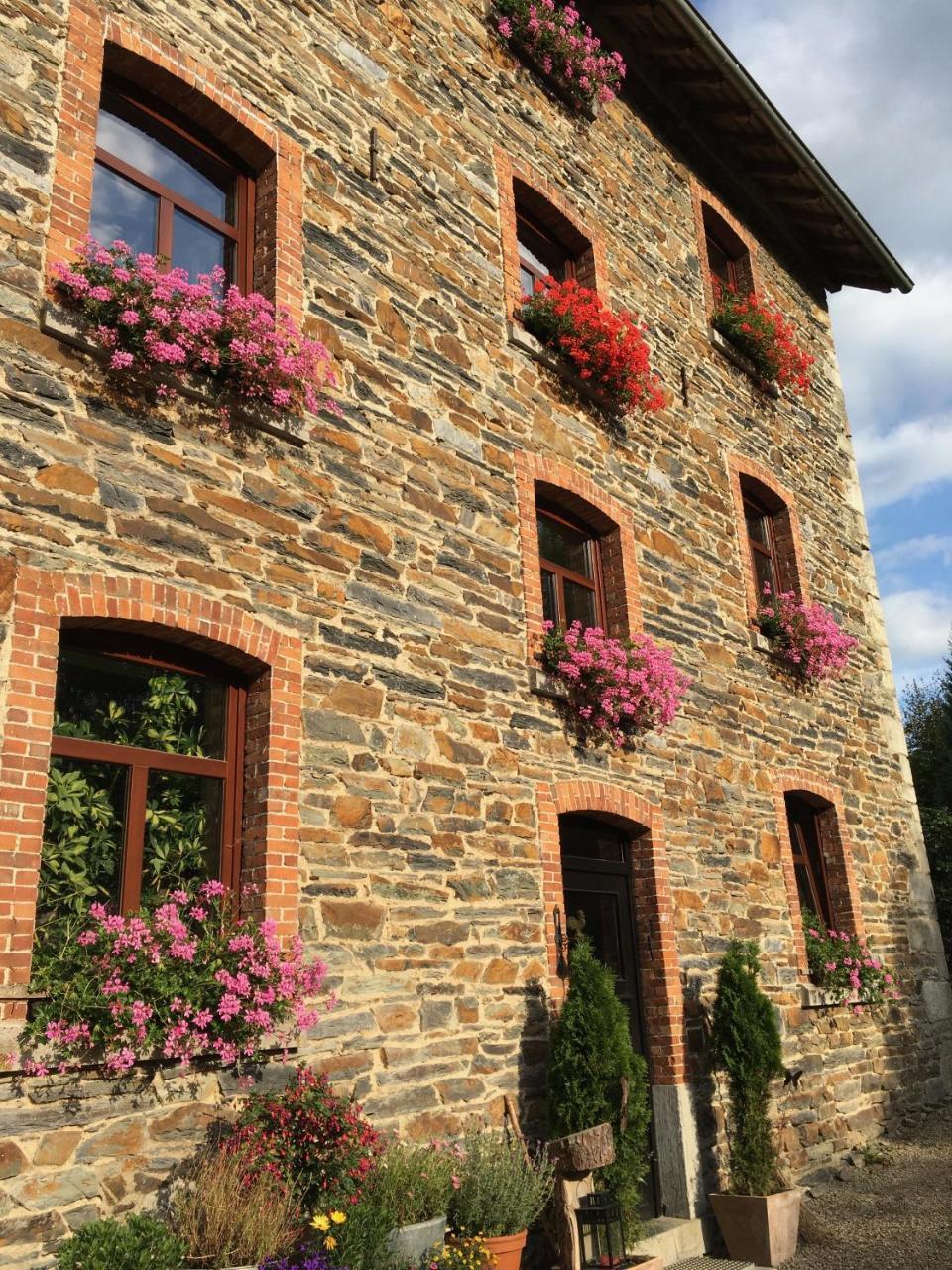 Bed & Breakfast Schlommefurth Bed & Breakfast St. Vith Bagian luar foto