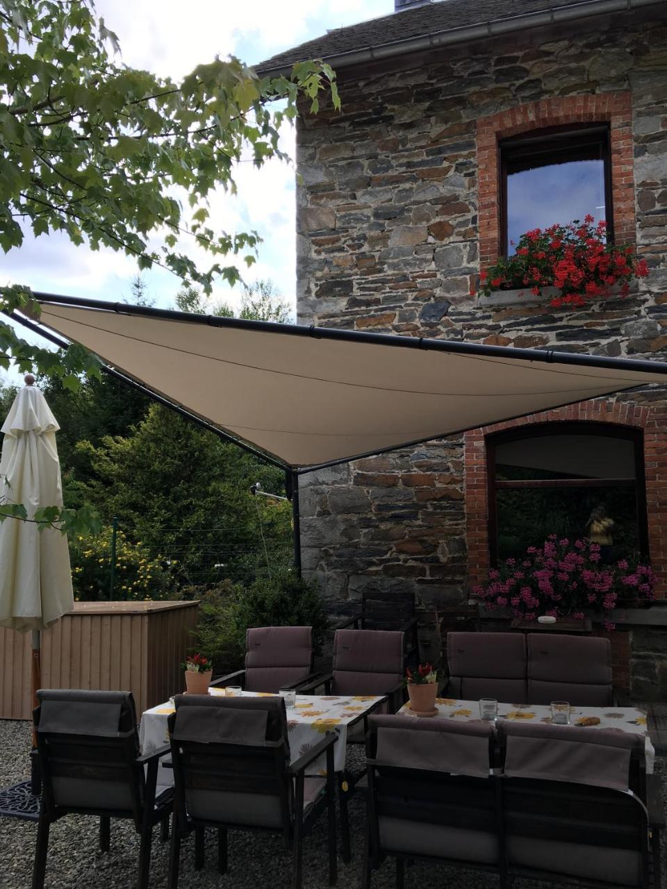 Bed & Breakfast Schlommefurth Bed & Breakfast St. Vith Bagian luar foto